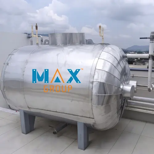 Hot water tank
